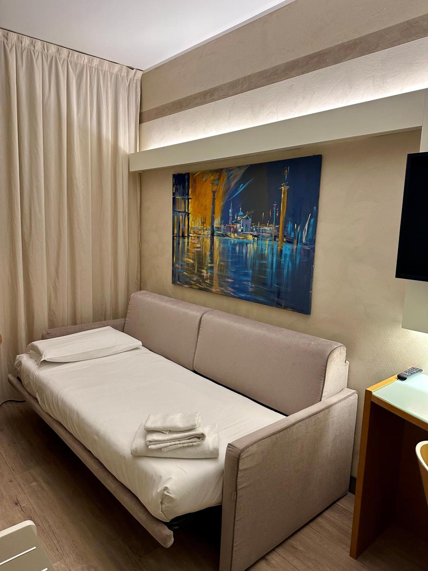 Park Hotel Ai Pini & Restaurant Ai Pini Mestre Luaran gambar